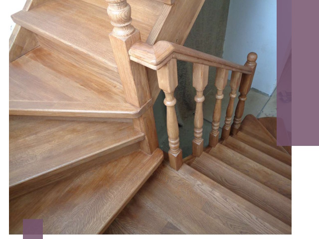 Дубовые лестницы под ключ в Кольчугине: изготовление и монтаж