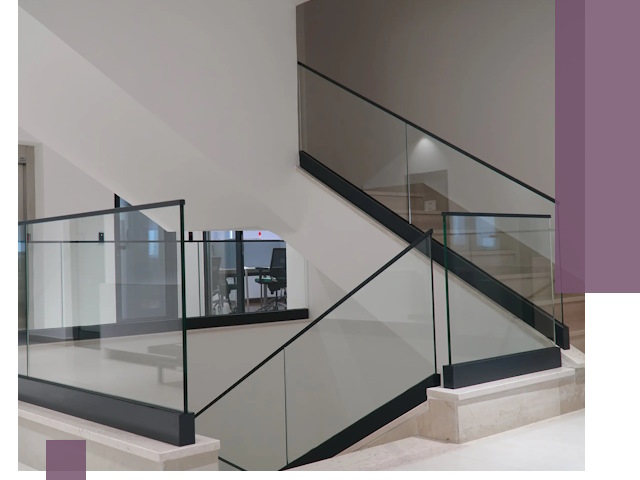 Стеклянные перила премиум-класса с установкой в Кольчугине