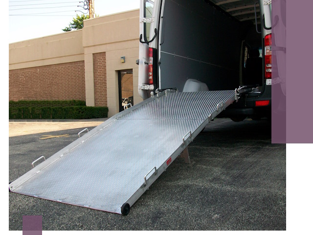 Мобильные пандусы в Кольчугине — производство, монтаж и аренда