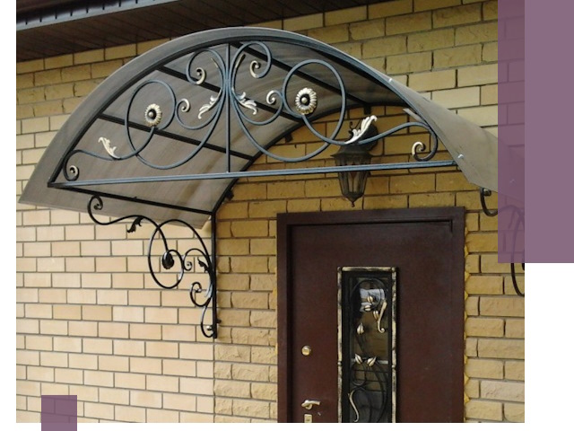 Изготовление козырьков из металла под ключ в Кольчугине