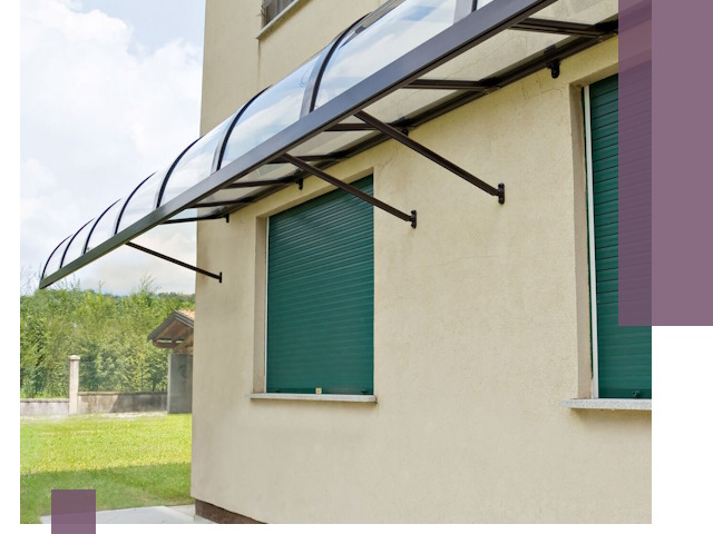 Козырьки над окнами в Кольчугине — изготовление и монтаж по выгоде