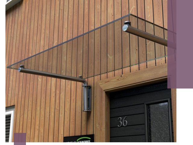 Стеклянные козырьки на входы и фасады в Кольчугине