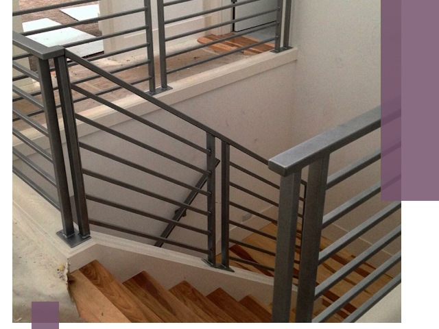 Изготовление поручней из металла и дерева в Кольчугине